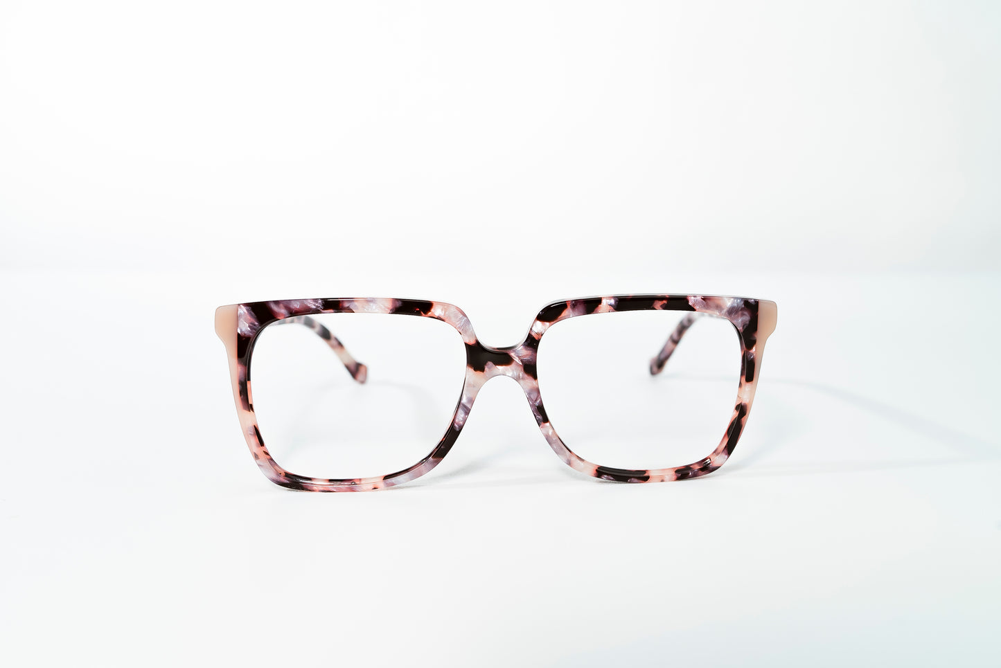 Lena Crown Col-Milky Pearl
