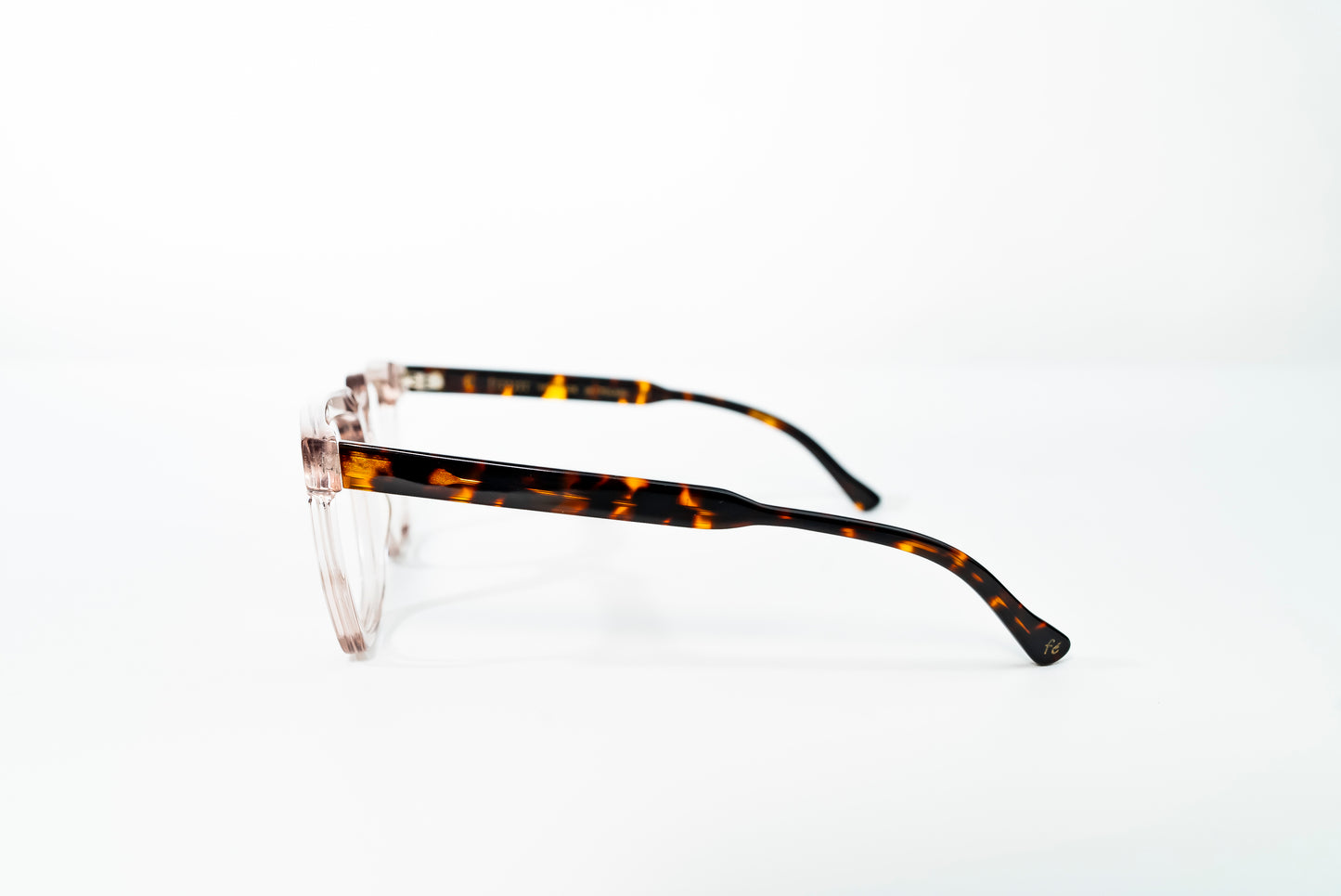 Leo Col-Ice Beige