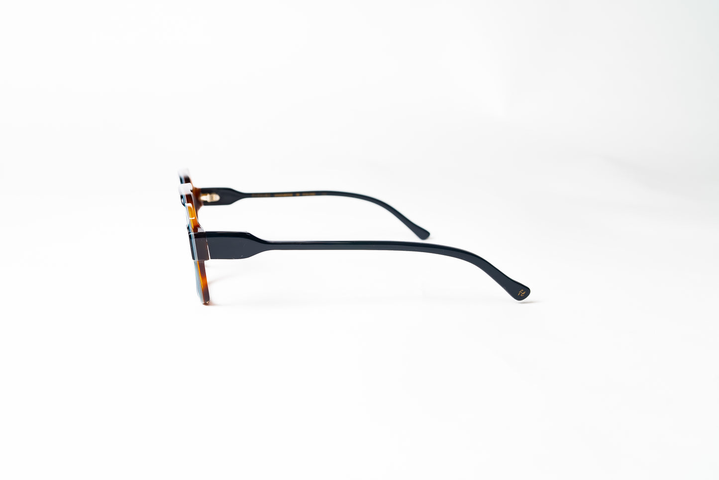 Lucy D Col-Blk Havana