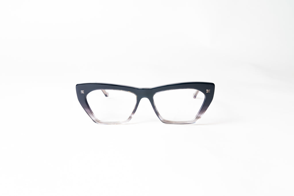 Lulu Col-Grey