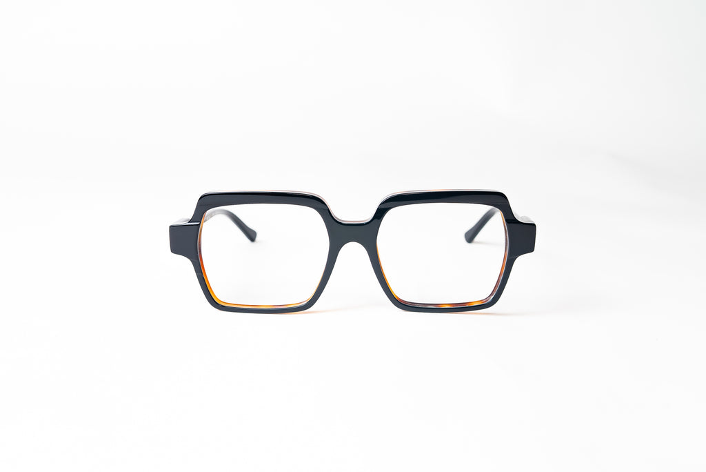 Lucy Col-Blk Havana