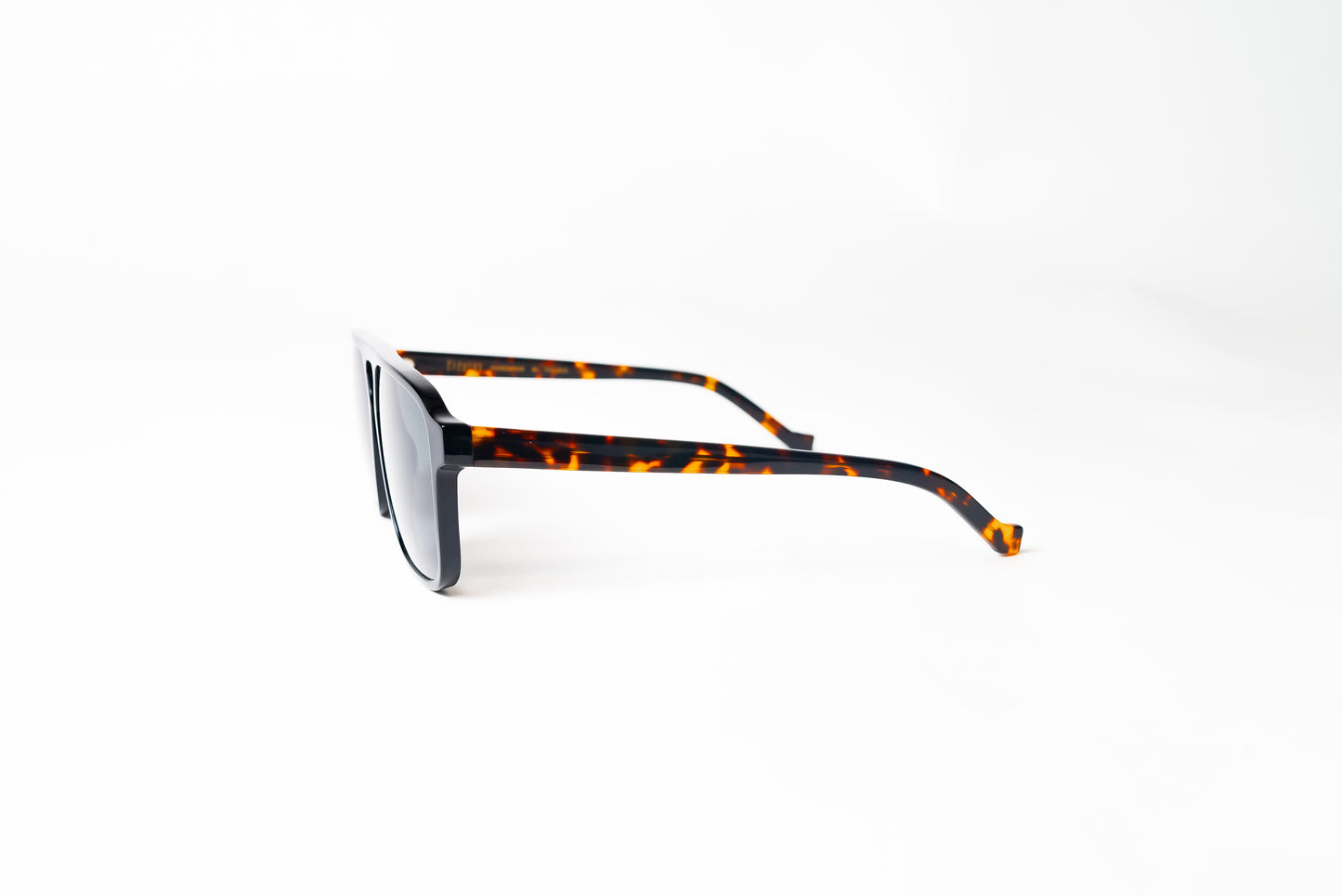 Mos Col-Blk Turtle Gray Polarized